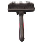 chat_race_british_entretetien_brosse